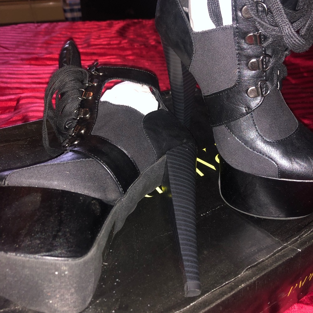 Women’s Heels